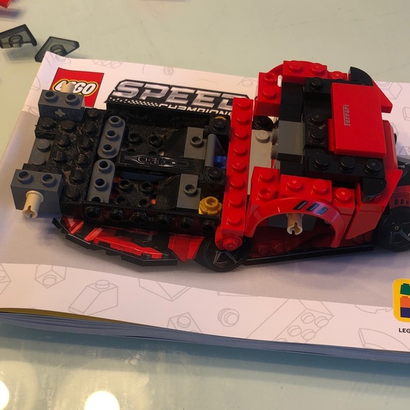 LEGO Speed Champions SF90 XX Stradale in Red 77254 - Picture 4 of 4
